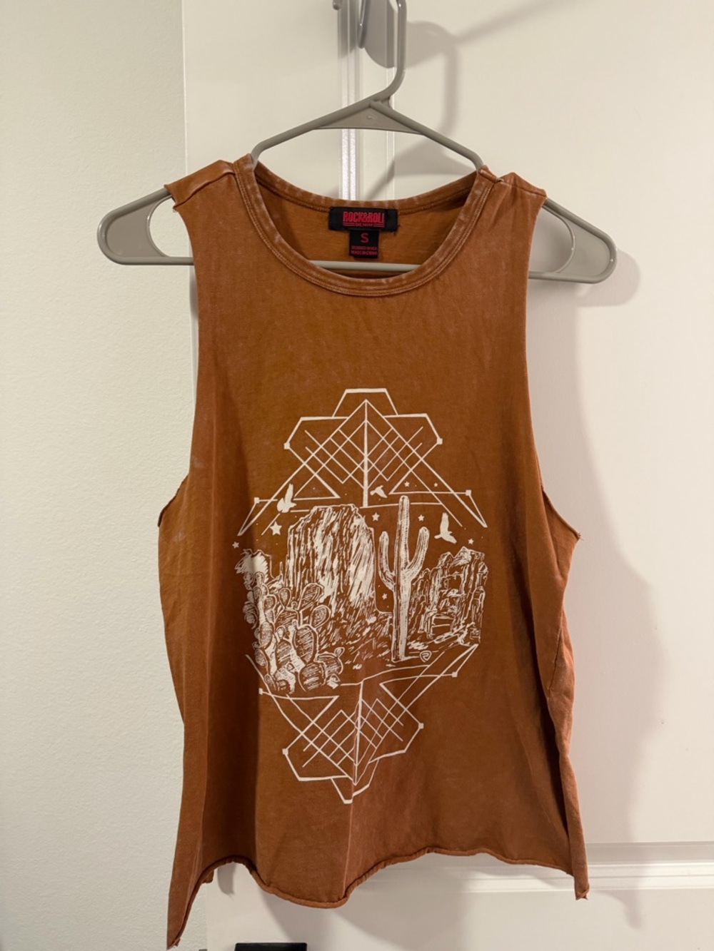 Rust Graphic Desert Tank Top with White Print